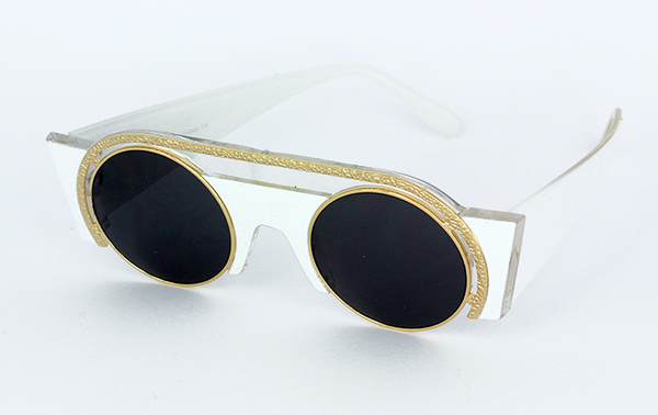 Eksklusiv og speciel solbrille i hvid | retro_vintage_solbriller