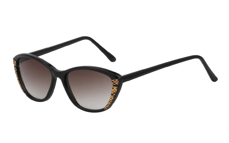 Smuk cateye solbrille. Sort med guld  | billige-solbrille-nyheder