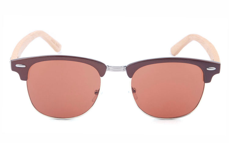 Clubmaster solbrille i brunt design med lyse bambus stænger. Unisex model til både kvinder og mænd | clubmaster-2