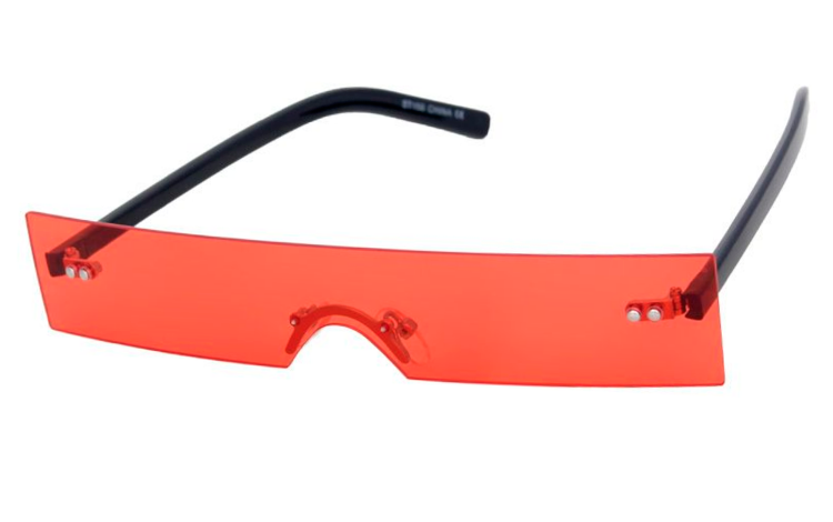  Solbrillen er one-piece design, helt uden ramme/stel omkring selve glassene. - Hele solbrillen ér glassene | firkantet-solbriller