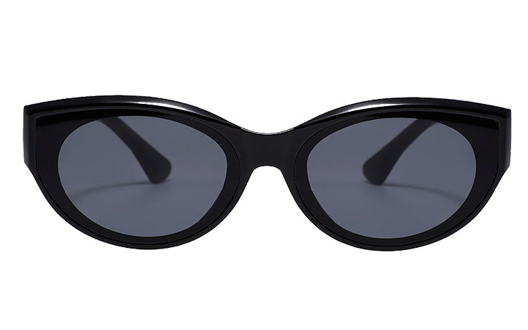  FrÃ¦k moderne solbrille til den modebevidste kvinde. En af sommerens stÃ¸rste hit.  Denne robuste solbrille i kraftigt stel matcher tidens solbrille mode. | cat_eye_solbriller-2