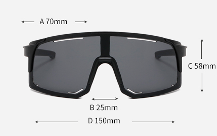  Solbrillen er i "one-piece" design, dvs. at selve solbrillen ikke har stel rundt om glasset. Solbrillen har et bredt design som runder med ansigtets kurve | oversize_store_solbriller-3