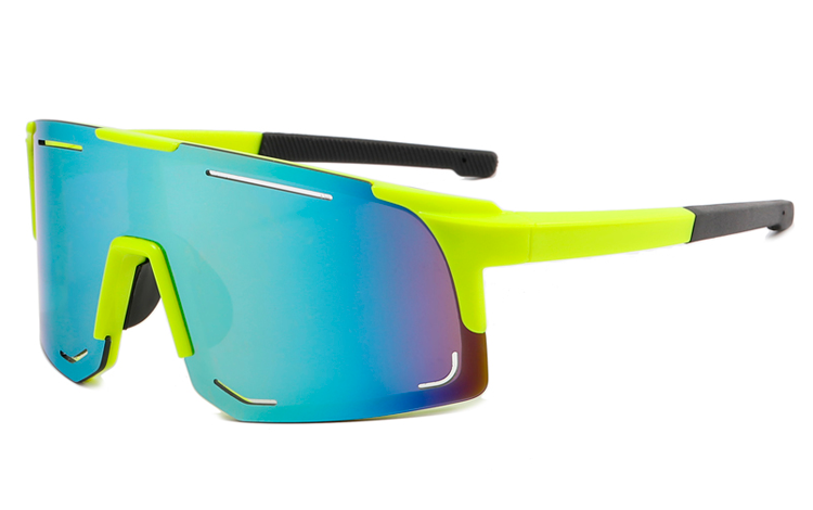  NÃ¦sestÃ¸tten er mat plastik med ekstra gummistÃ¸tte, som sÃ¸rger for behagelig pasform og holder brillen fast pÃ¥ plads under bevÃ¦gelse og sport. | skibriller