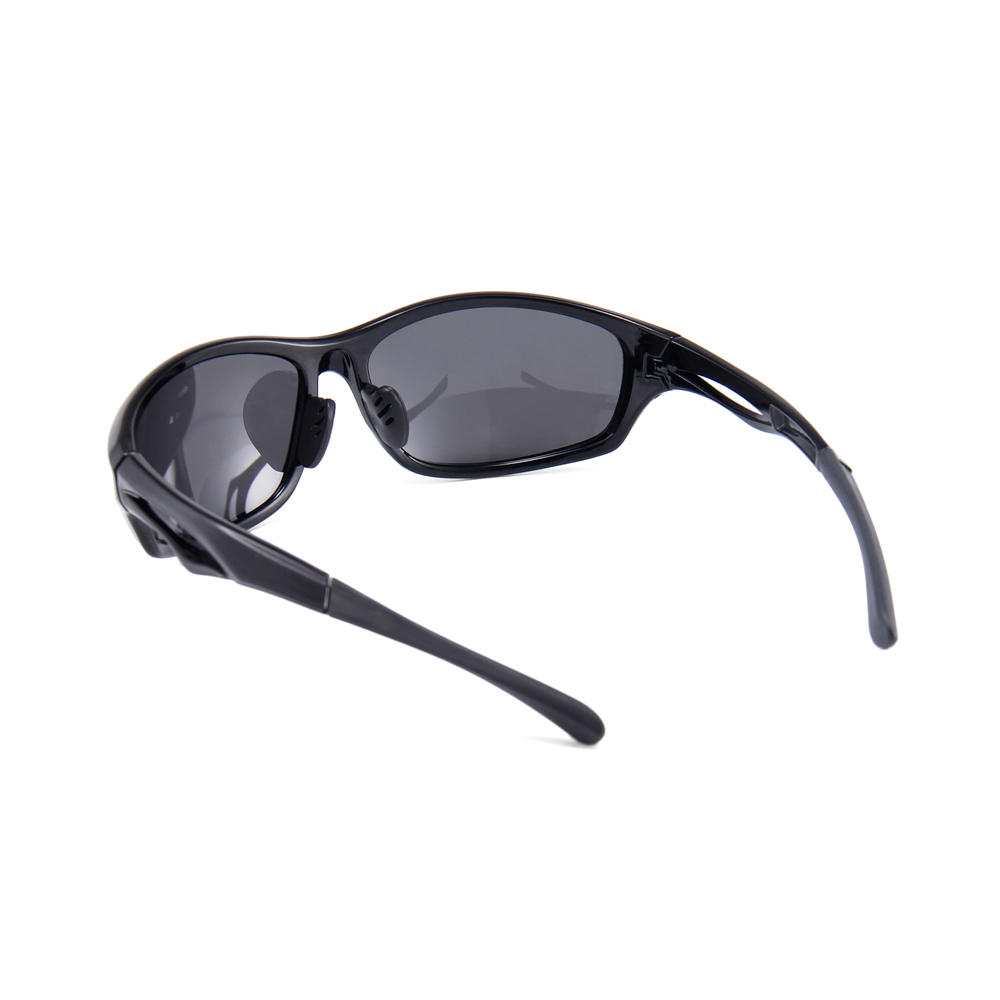  "Techno Solbrillen" eller "Hurtig brillen" Den perfekte solbrille til at fuldende dit look. | solbriller_maend-3
