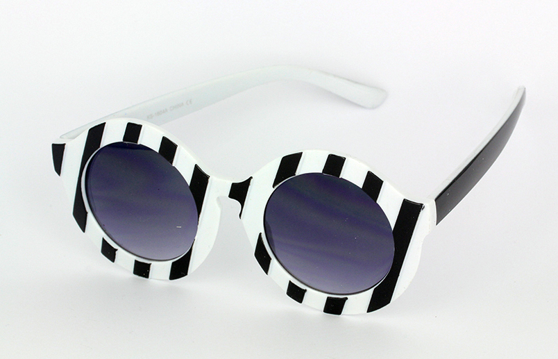 Stor rund solbrille i sort/hvid | 