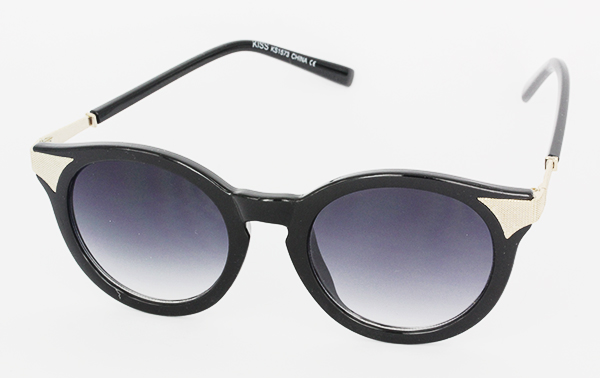 Sort rund solbrille i enkelt design med sølv hjørner | retro_vintage_solbriller