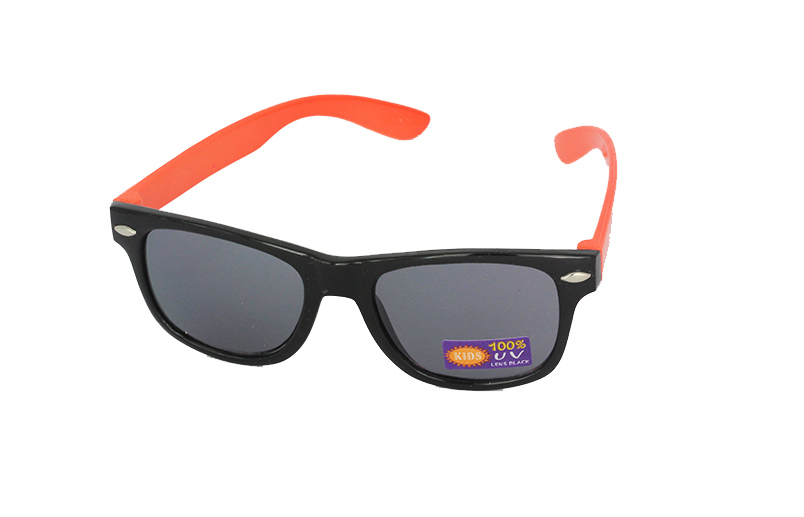 Orange og sort solbrille til bÃ¸rn | wayfarer_solbriller