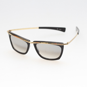 Billig sort solbrille m/ guldkant og spejlglas | billige_solbriller_tilbud