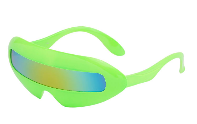 Neon grøn solbrille i Star Trek design. Denne model er også kendt fra Marvelous Mosell fede Retro stil. Neon grønt stel med blå-grønne multifarvet glas. <br> | festival-solbriller