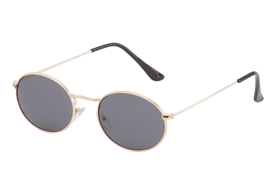 Guldfarvet oval moderigtig solbrille. Stellet er i enkelt metal stel med alm. mÃ¸rke solbrille linser. Designet er unisex og kan bruges af bÃ¥de mÃ¦nd og kvinder. | solbriller_maend