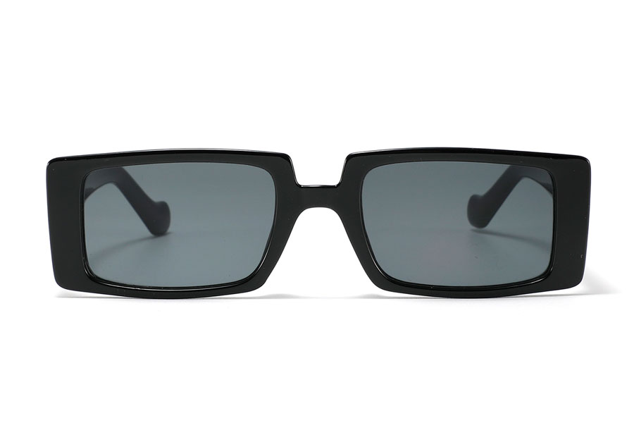 Denne solbrille er sommeren hotteste mode. Aflang firkantet design. Unisex model kan bruges af alle. | search-2