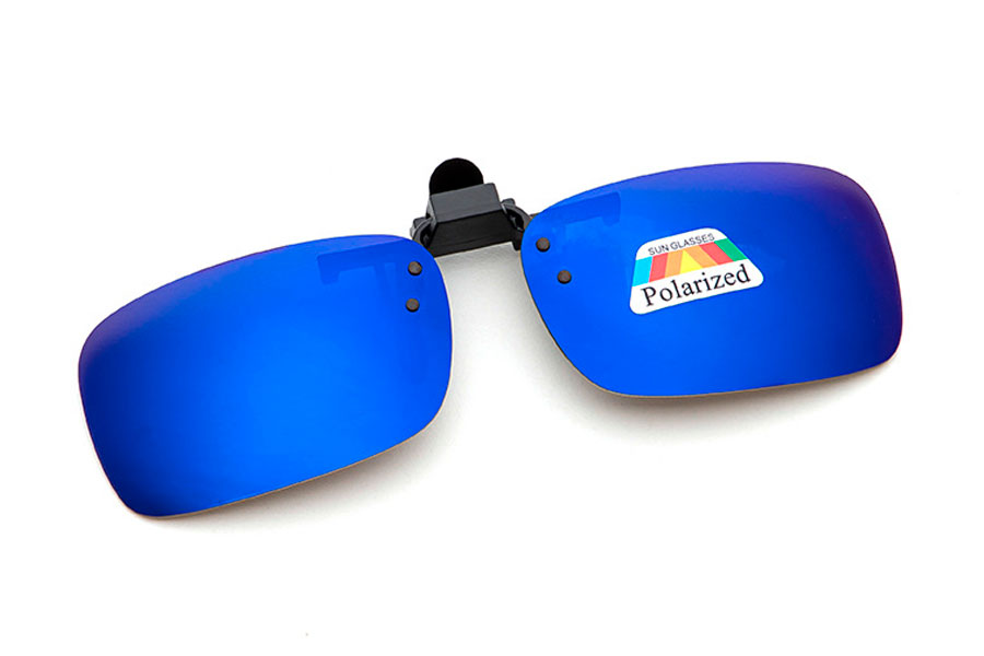 Polaroid clip-on solbrille med spejlglas i blÃ¥-lilla nuancer | clip-on-solbriller