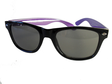 Billig Wayfarer solbrille. Sort med lilla | 