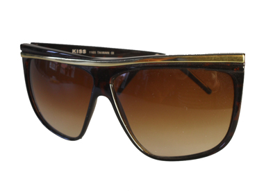 Mørkbrun tortoise solbrille i asymetrisk design | bling-sten-glitter