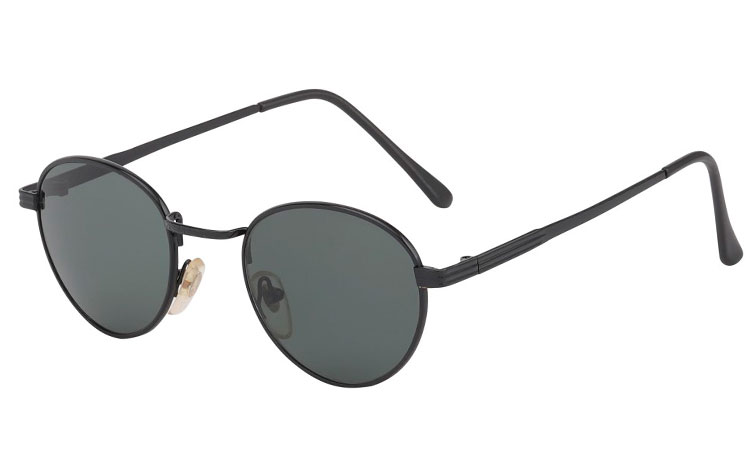 Rund sort solbrille med sorte-grønne linser - Design nr. 3560
