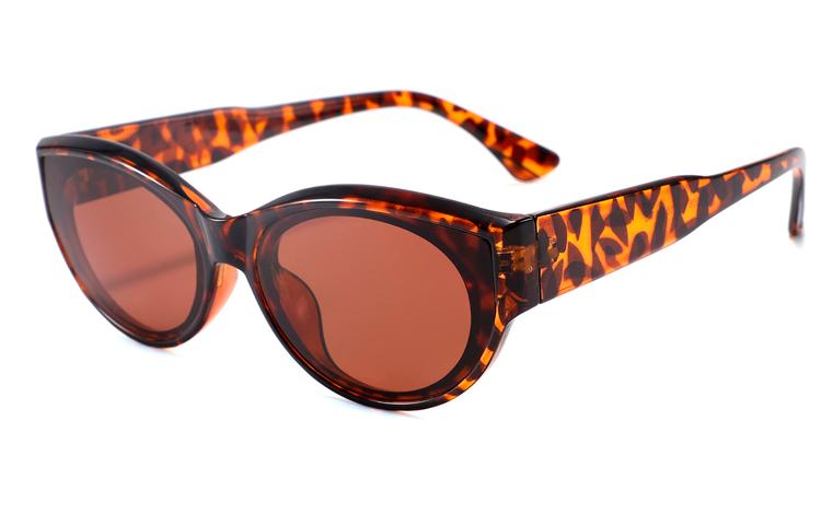 Rå men feminin cat-eye solbrille i kraftigt design - Design nr. 4469