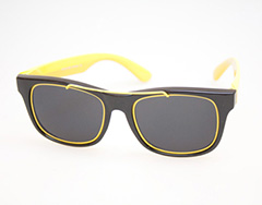 Wayfarer agtig solbrille med gul metal - Design nr. s446